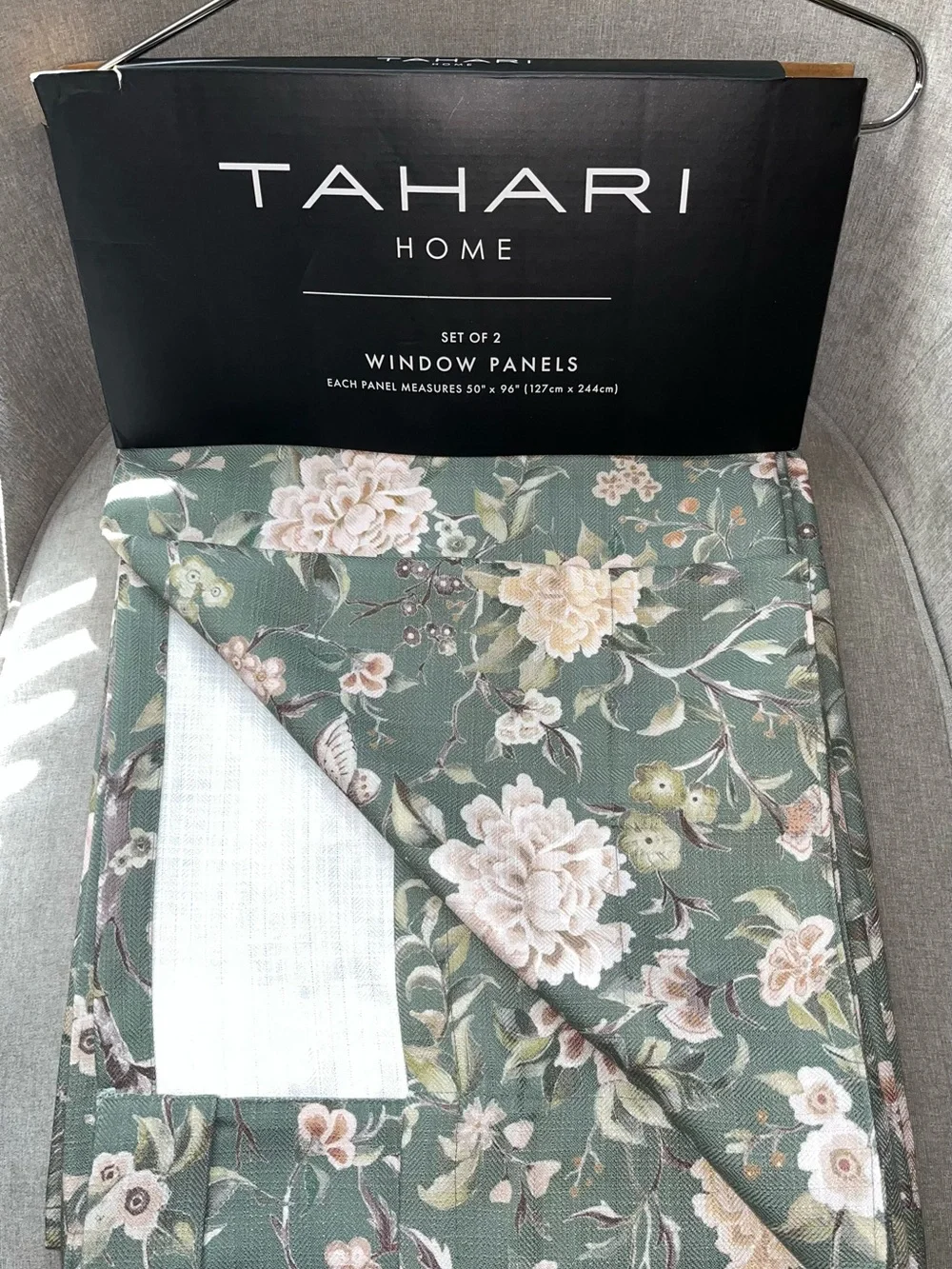 NWT Tahari Home Herringbone Botanical Design Drapes 50
